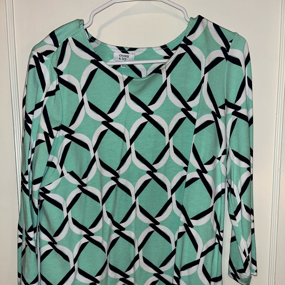 Women’s Lightweight Crown & Ivy Sweater Sz L